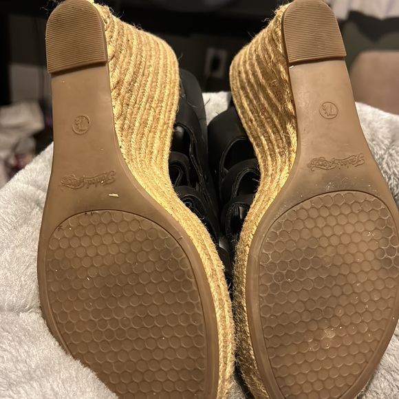 Women’s Sandals - Picture 2 of 4